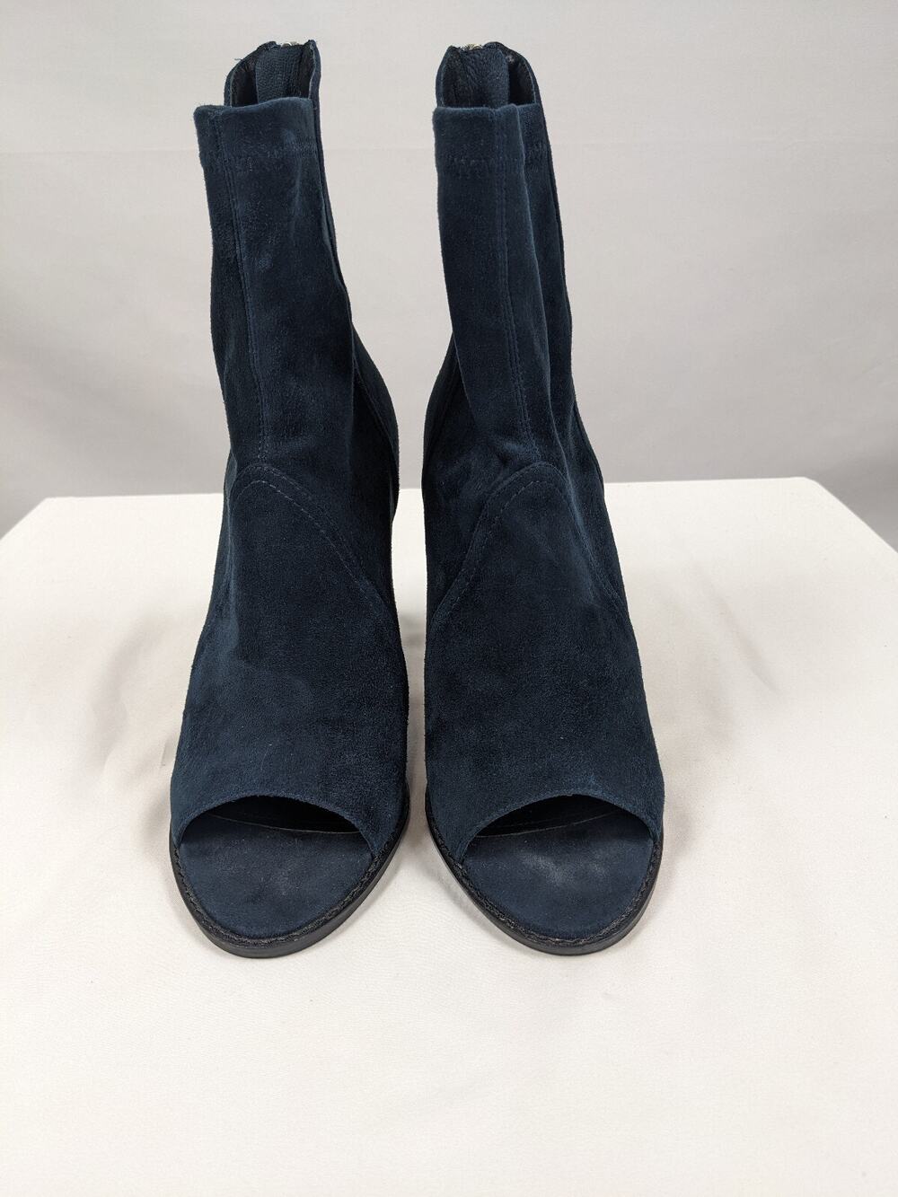 Alias Mae Revolve Booties Navy Blue Suede 9 40 Stretch Peep Toe Block Heel Zip